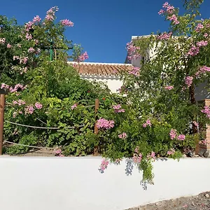 https://la-casita-blanca-la-almona-chica.es-andalucia.com